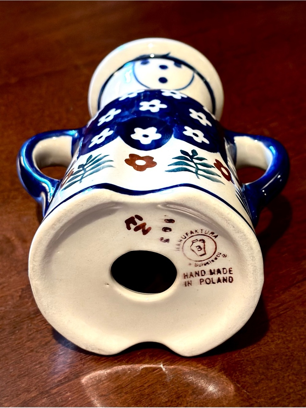 Bolesławiec Female Salt Shaker, hand-made in Poland - Picture 5 of 6